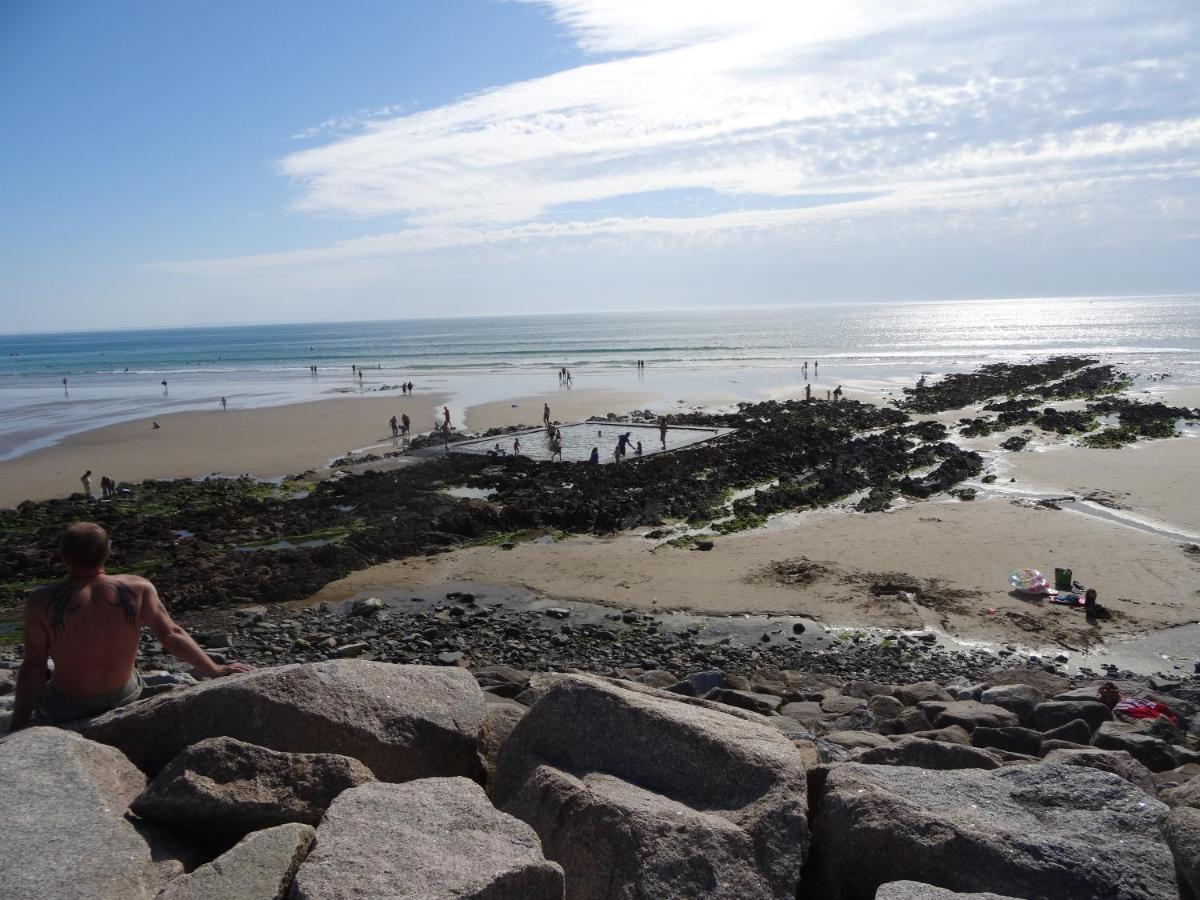 Gite "Rose Des Sables" - 800M De La Plage De Surtainville, Proche Commerces - Piscine En Juillet Et Aout Rum bild